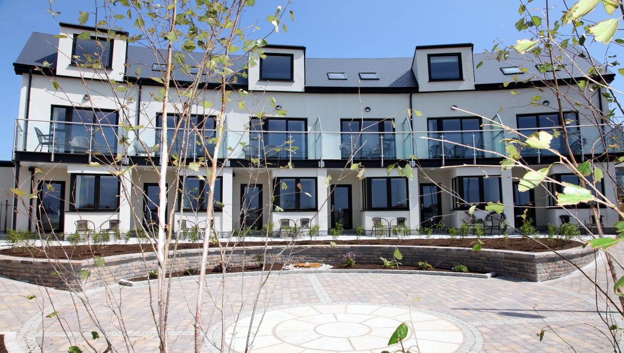 Отель Strandhill Lodge and Suites Слайго-47